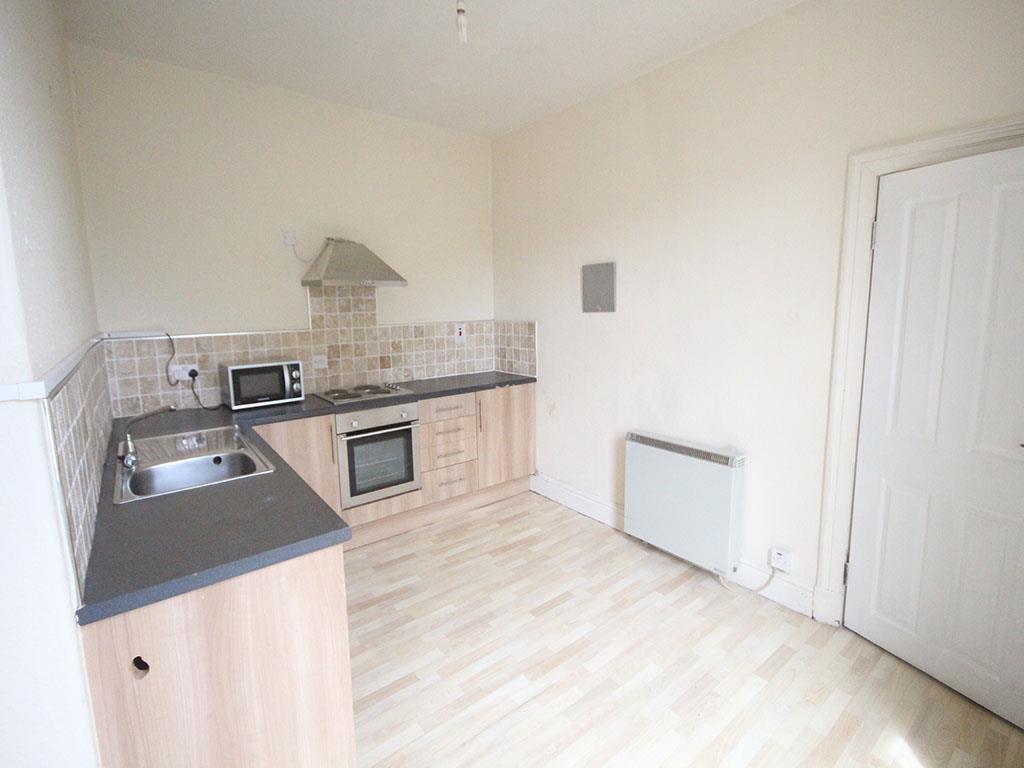 1 bedroom flat To Let in Barnoldswick - IMG_7035.jpg